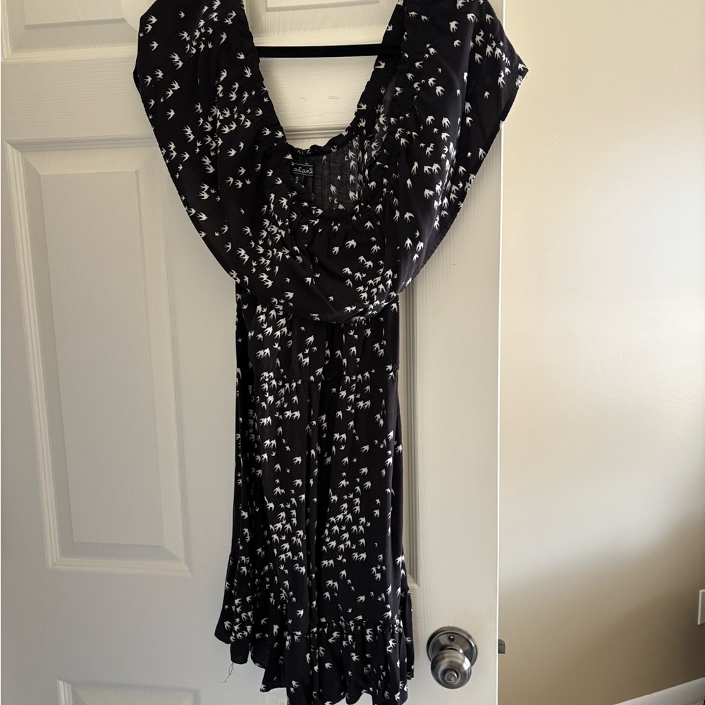 Black and White Patterned Women's Dress